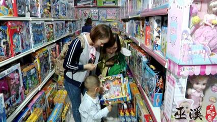 兒童節(jié)催熱'寶貝經(jīng)濟(jì)'，玩具市場火熱來襲